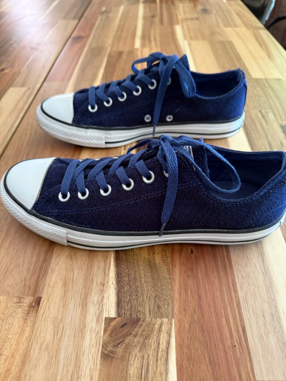 Converse Chuck Taylor All Star Low Top Sneakers Navy Textured Woven Womens Sz 10 - Picture 2 of 11